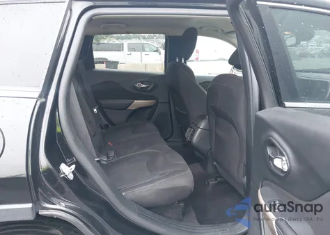 2017 Jeep Cherokee Latitude из США, поврежденный, VIN 1C4PJMCB6HW665879